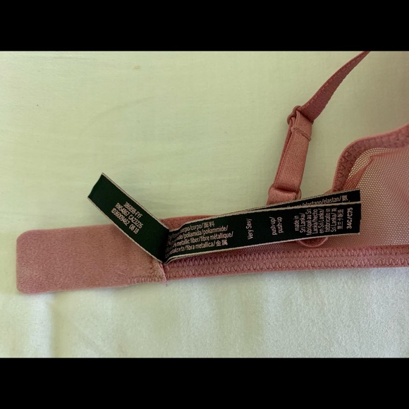 Victoria Secret push up bra - Picture 4 of 8